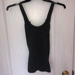 🦋2/$25🦋 roots tank top